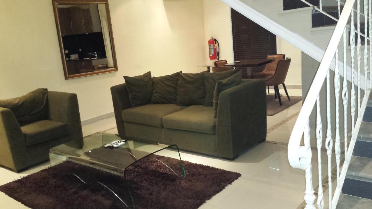 Villa Angelia Boutique Hotel Ikoyi Exterior photo
